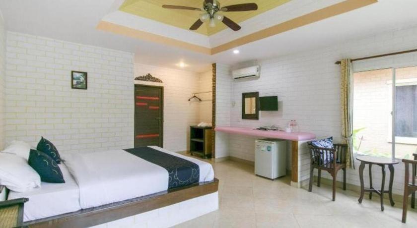 Capital O961 Baan Dow Chompoo 2* Hua Hin